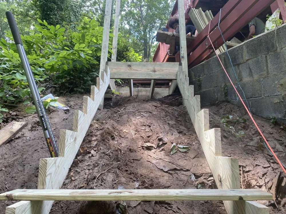 Trusted lawn care service near you in Lusby, MD by Pestivo Pest Solutions