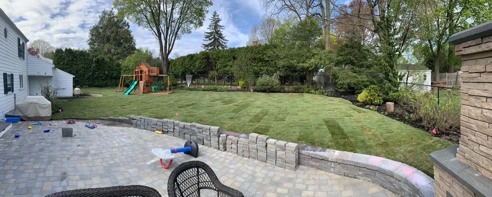 Affordable yard cleanup service in North Andover, MA - Peter Breen Bark Mulch