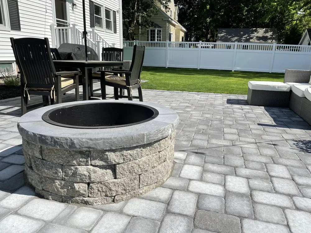 Local yard cleanup service experts serving North Andover, MA - Peter Breen Bark Mulch