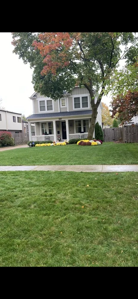 Local residential landscaping with custom design across Park City, IL - Peter Guz Landscaping & Maintenance