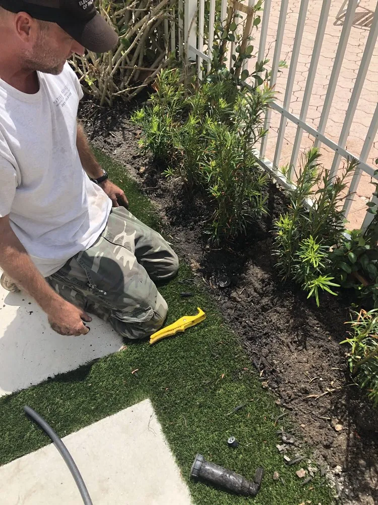 Expert garden landscaping for beautiful yards across Jupiter, FL - Peter Kutsukos Landscape