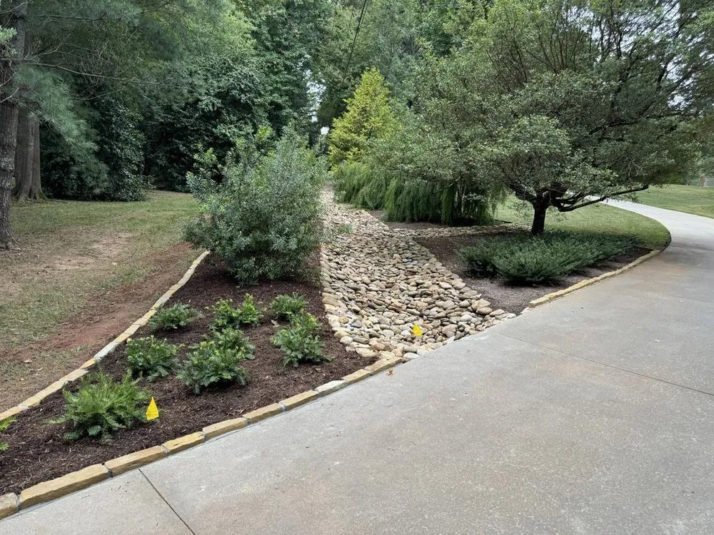 Professional lawn care service for homes in Spartanburg, SC by Peter's Creek Landscapes