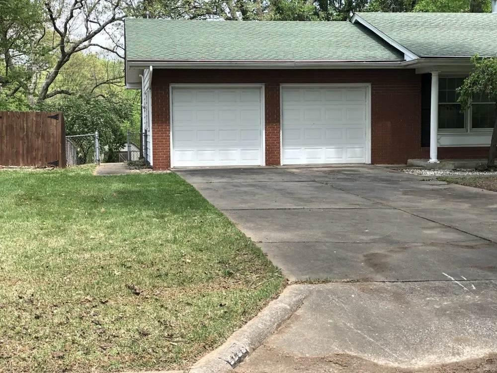 Professional yard maintenance experts serving Springfield, MO - Peters Painters and Lawn Care