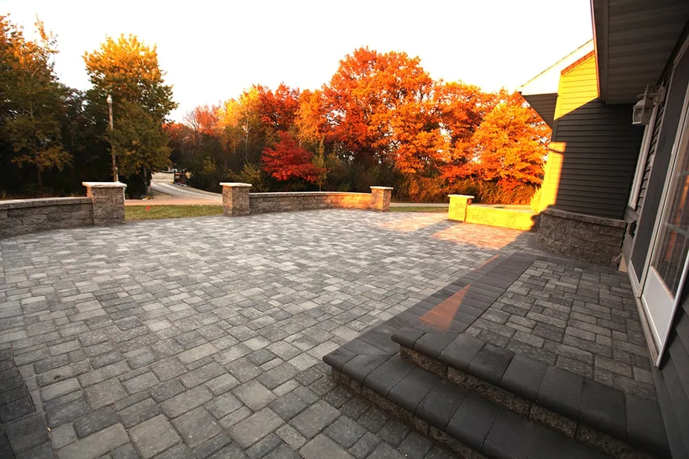 Reliable yard cleanup service experts serving Kenyon, MN - Peters' Patio & Landscape