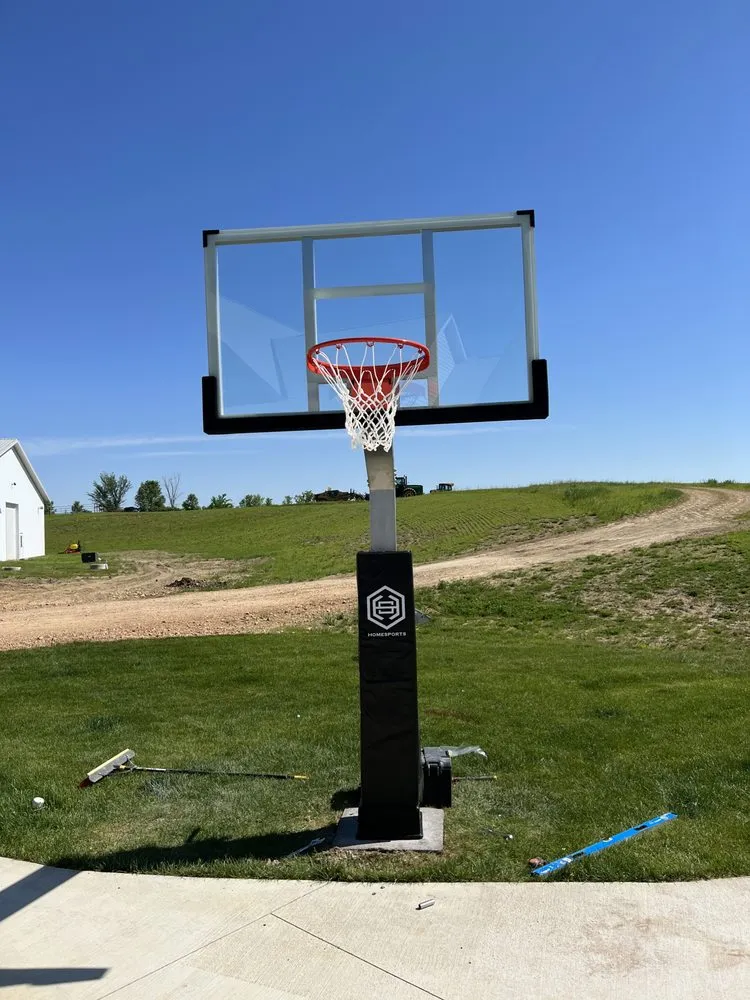 Custom garden landscaping experts serving Detroit Lakes, MN - Peterson Landscaping