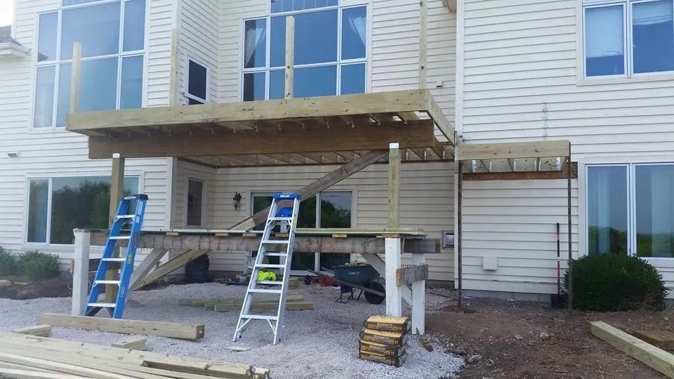 Top-rated outdoor landscaping in New Berlin, WI by Peterson Landscaping