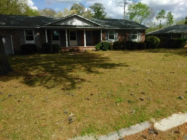 Trusted yard cleanup service in Columbia, SC by Peterson Lawn Group