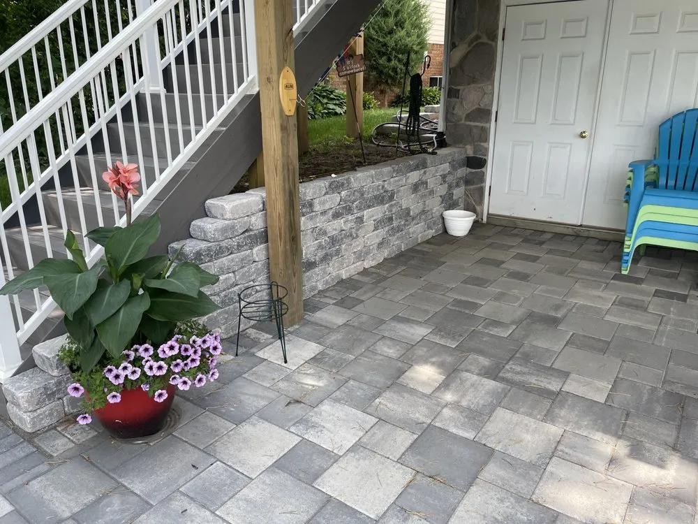 Reliable outdoor landscaping for residential properties in Jackson, MI by Peterson’s Landscape Construction