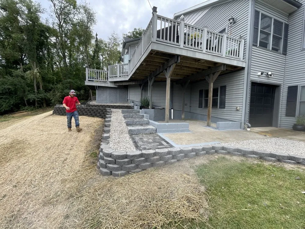 Reliable landscape installation for year-round maintenance in Jackson, MI by Peterson’s Landscape Construction