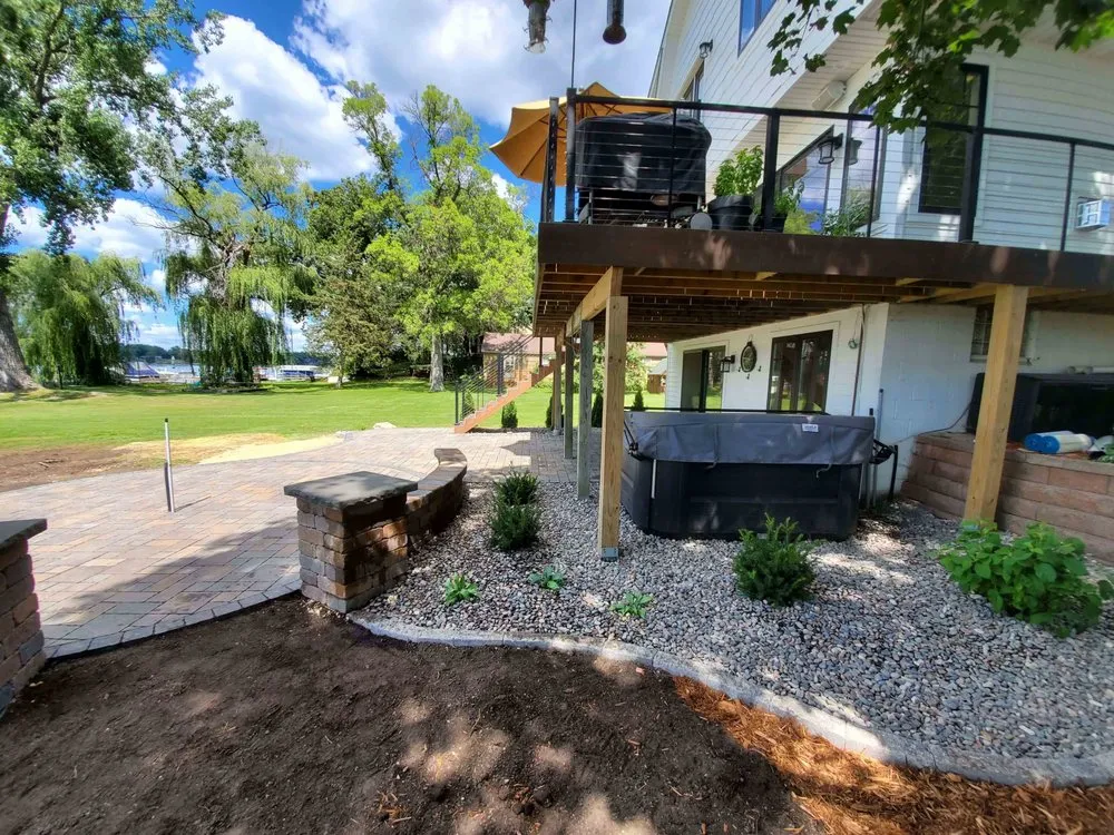 Expert lawn care service in Wyoming, MN - Peterson's Patios