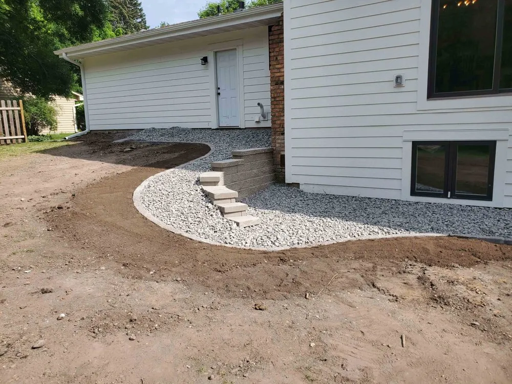 Trusted lawn mowing service experts serving Wyoming, MN - Peterson's Patios