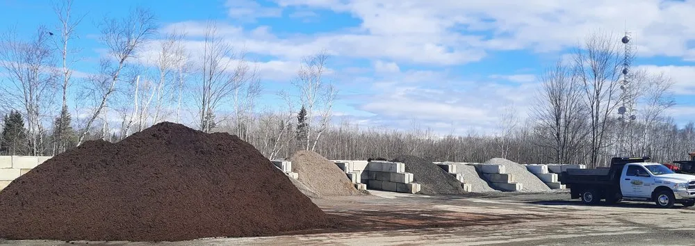 Expert garden landscaping in Bangor, ME - Pete's Landscape & Supply