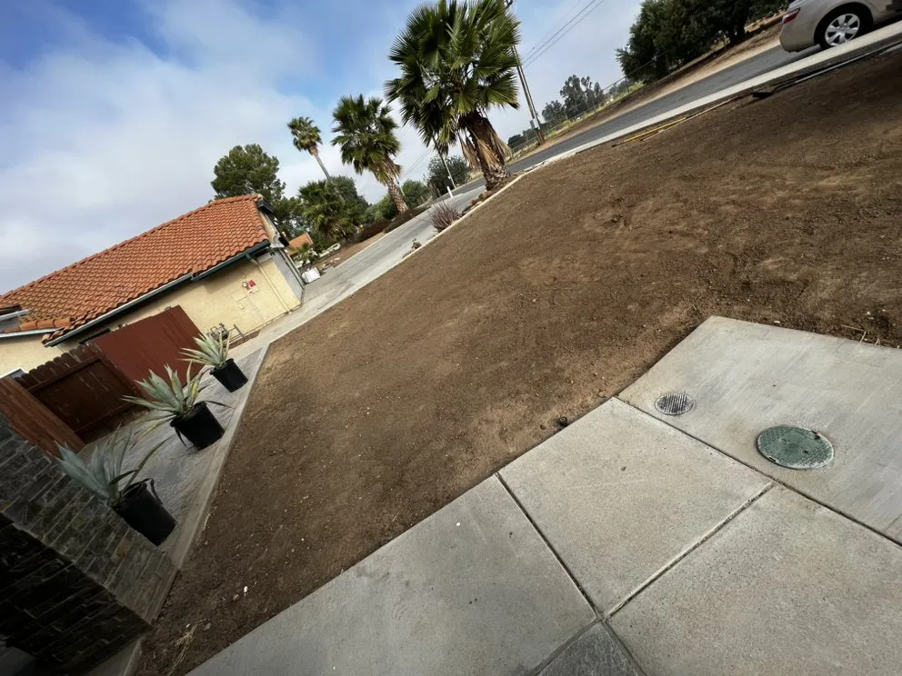 Reliable yard maintenance in Fresno, CA - Petes Landscape Construction