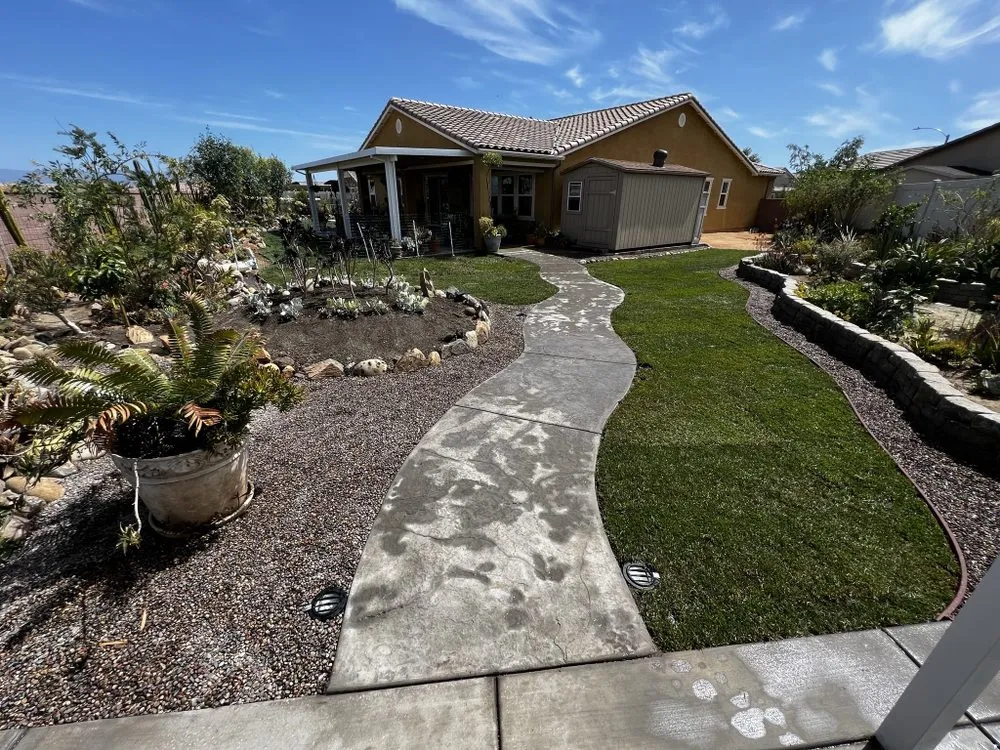 Affordable garden landscaping in Temecula, CA by Petes Landscape Construction