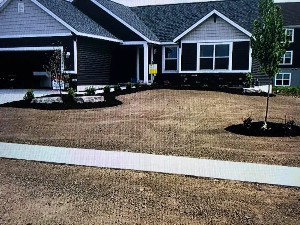 Reliable lawn mowing service in Spring Lake, MI - Pete's Lawn Care