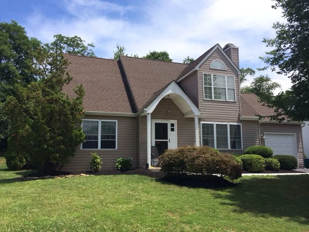 Custom landscaping services in Hamilton Township, NJ by Pete's Lawn Service & Landscaping, LLC