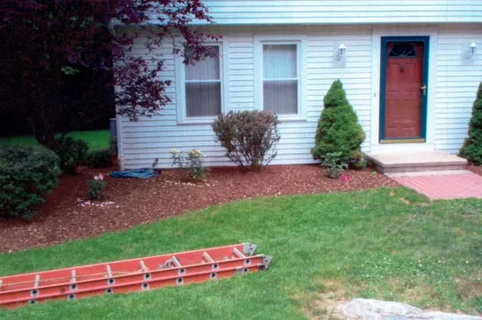 Custom yard cleanup service with custom design across Madison, CT - Pete's Lawn Service