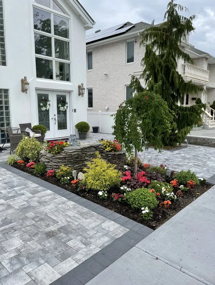 Custom landscape installation in Brooklyn, NY by Petito Irriscape