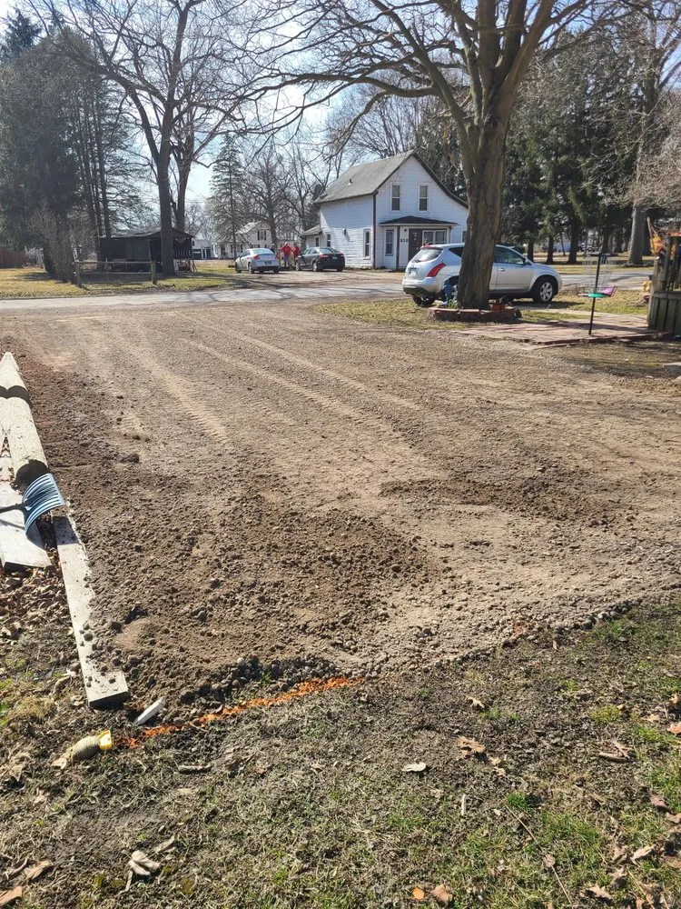 Trusted garden landscaping in Chenoa, IL by Petree Farms Demolition & Excavation
