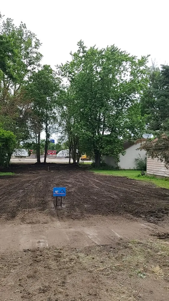 Trusted residential landscaping in Chenoa, IL by Petree Farms Demolition & Excavation