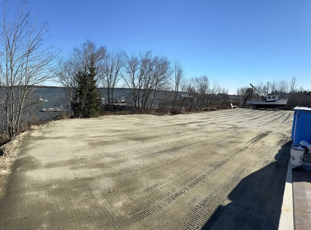 Professional yard maintenance in Hancock, ME - Pettengill Properties