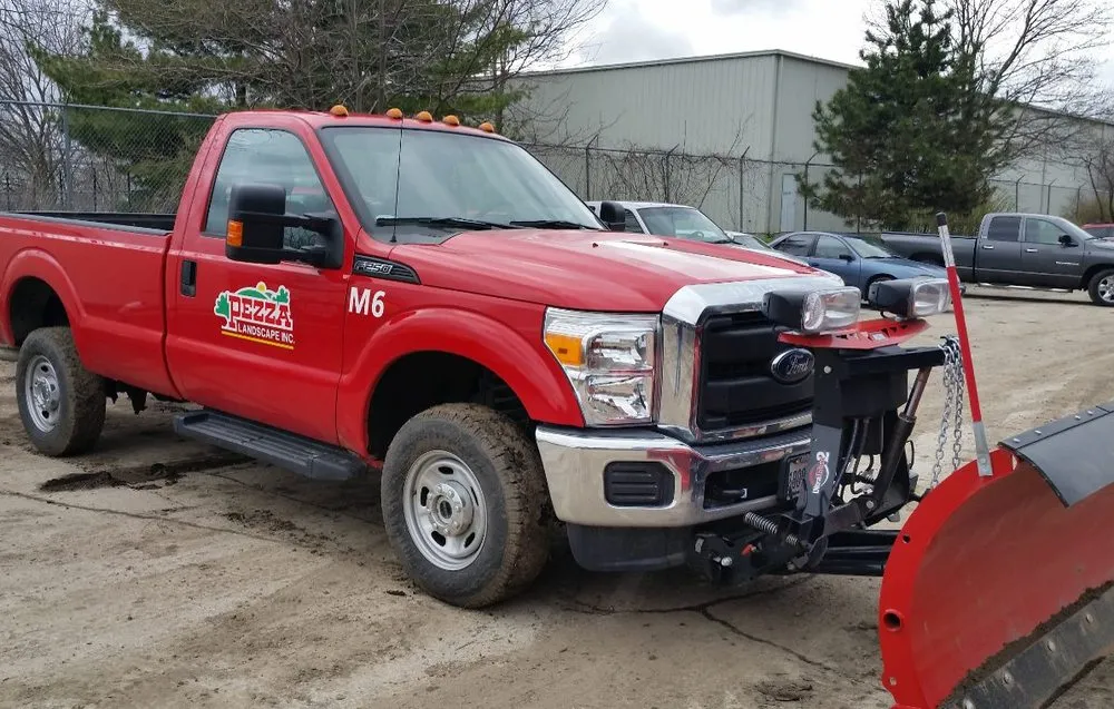 Reliable garden landscaping experts serving Warrenville, IL - Pezza Landscape