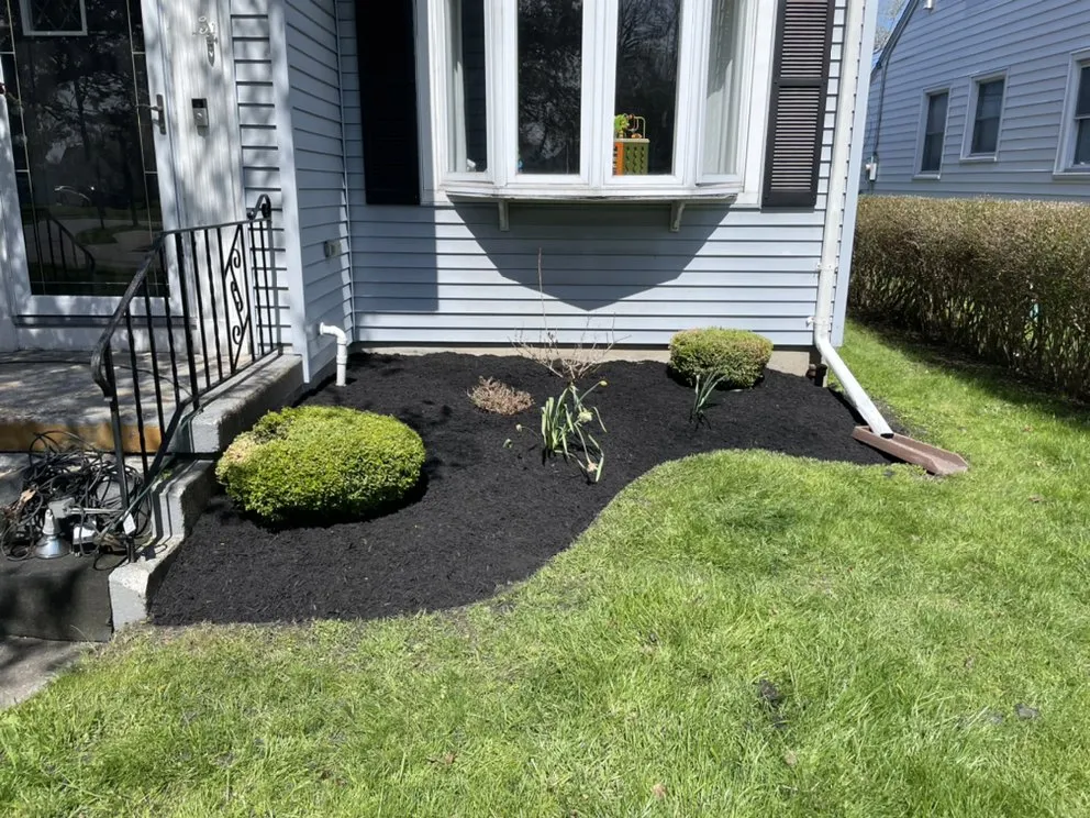 Top-rated yard maintenance in Tonawanda, NY by Pfohman Landscaping and Snowplowing