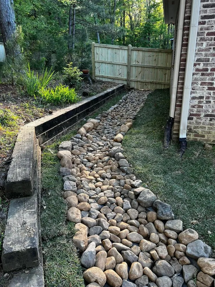 Reliable lawn mowing service in Jackson, MS - P&G Landscape and Designs