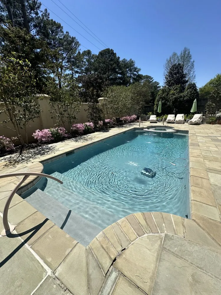 Affordable yard cleanup service experts serving Jackson, MS - P&G Landscape and Designs