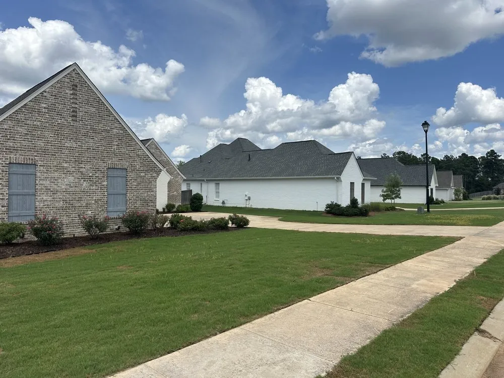 Professional lawn care service in Jackson, MS - P&G Landscape and Designs