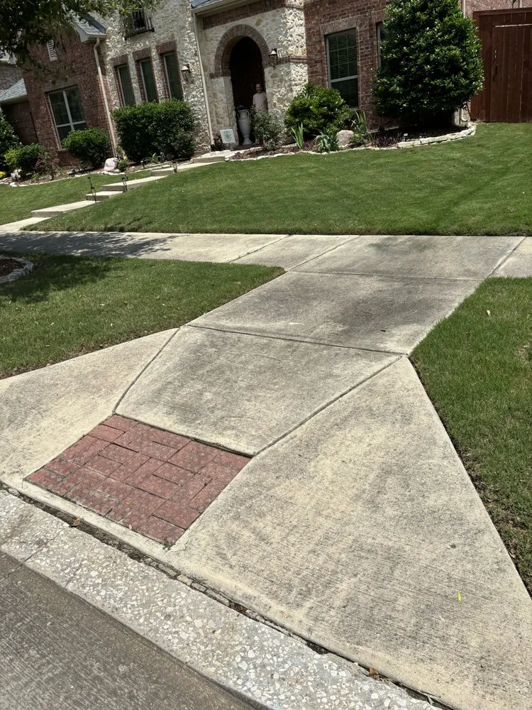 Affordable lawn mowing service in McKinney, TX - PG Lawn Care