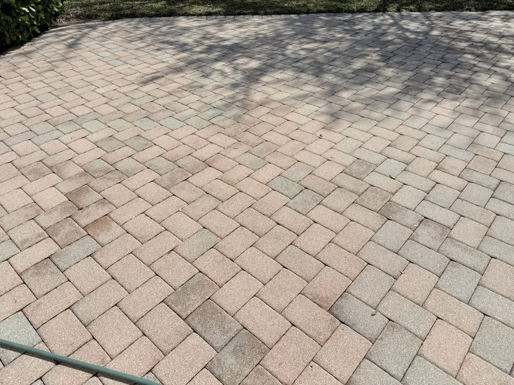 Local garden landscaping in Naples, FL by P&G Pressure Washing