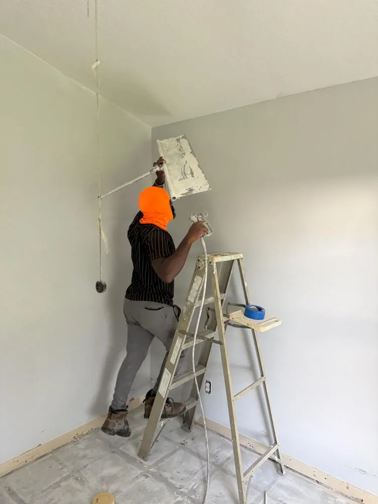 Top-rated lawn care service in Port St. Lucie, FL - Pg Service