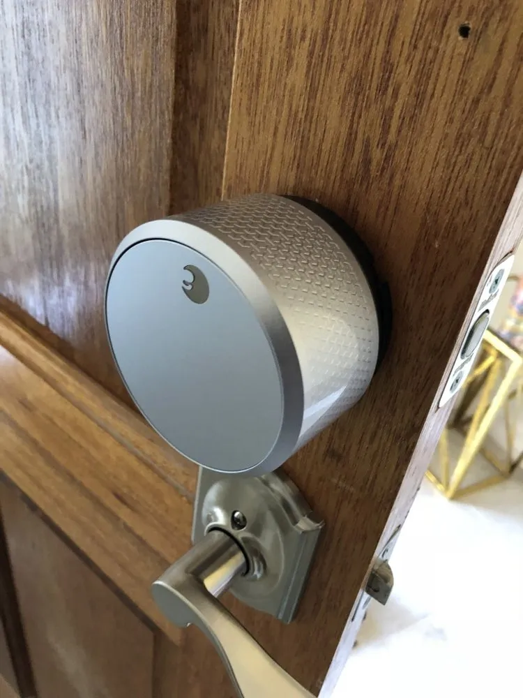 Professional lawn care service experts serving Houston, TX - PGM Lawn Care