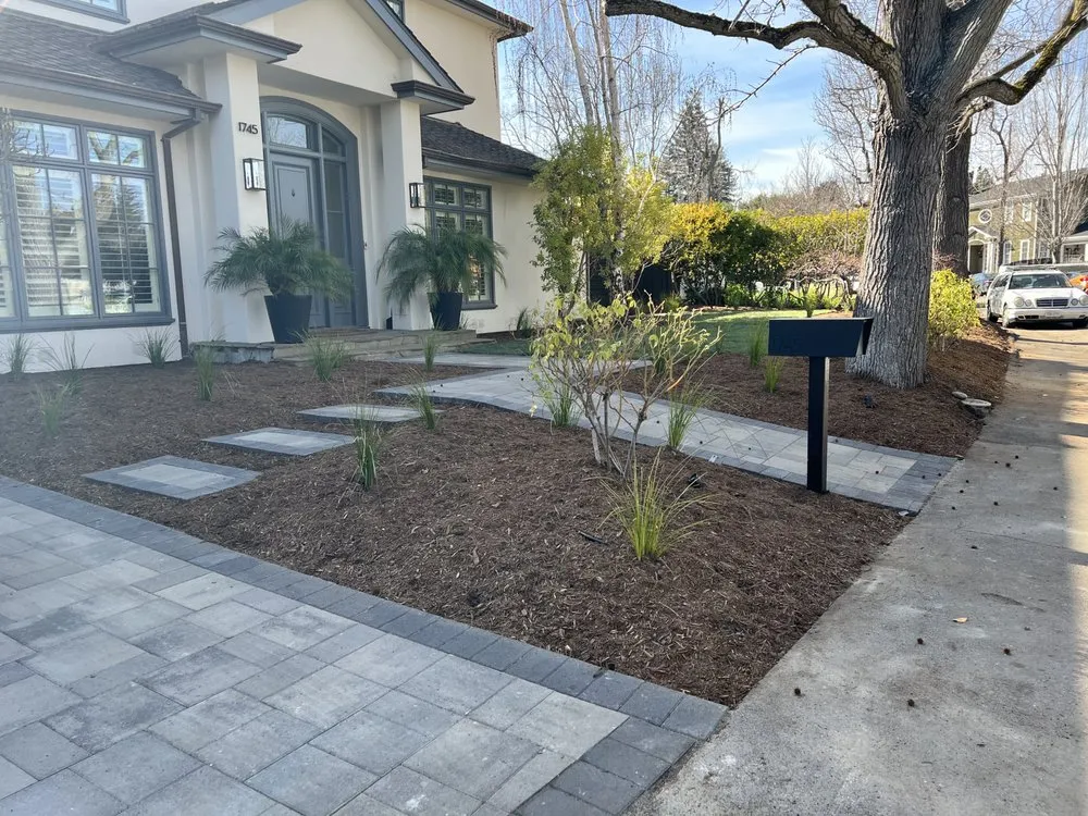 Custom yard cleanup service for homes in Fresno, CA by PG’s Landscaping and Paving