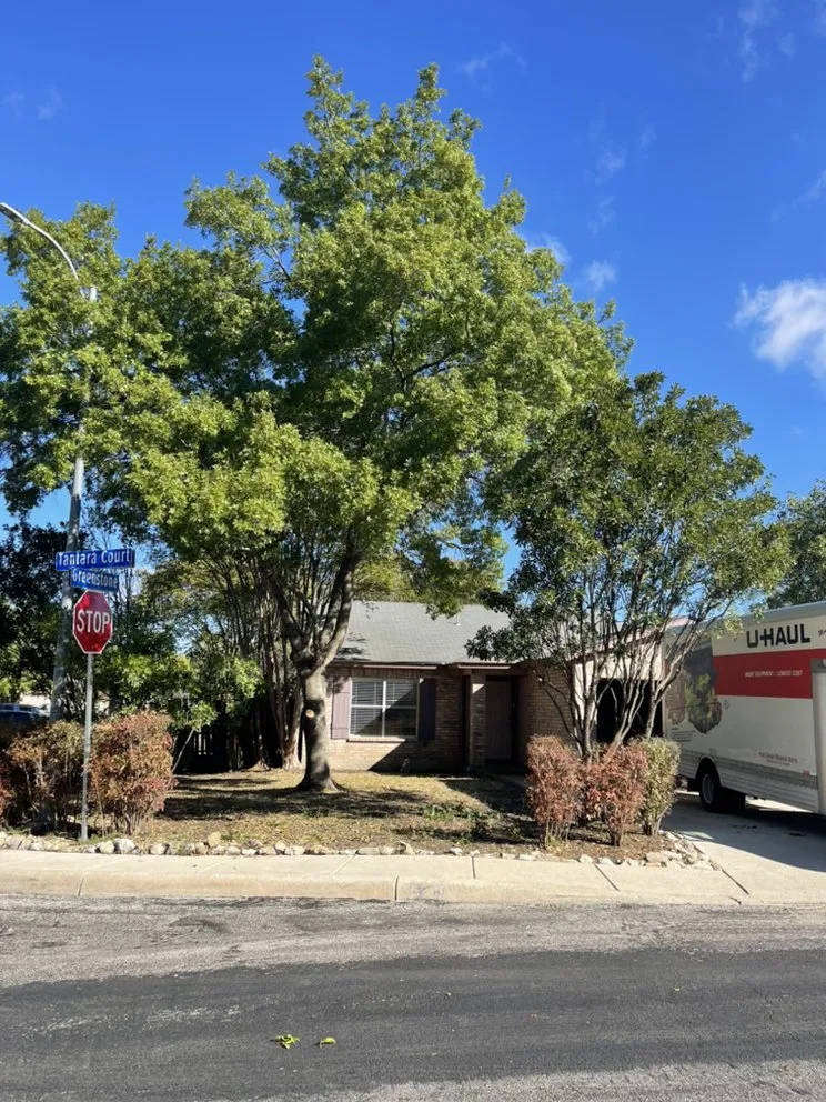 Reliable lawn mowing service with custom design in Converse, TX by PGT&V Lawn Care & Landscapping