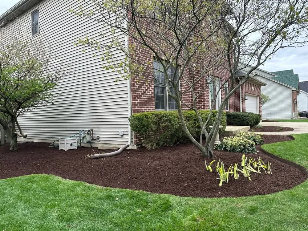 Trusted lawn care service in Aurora, IL - PH landscape