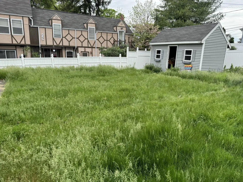 Local yard cleanup service near you in Allentown, PA by P&H Lawn Care