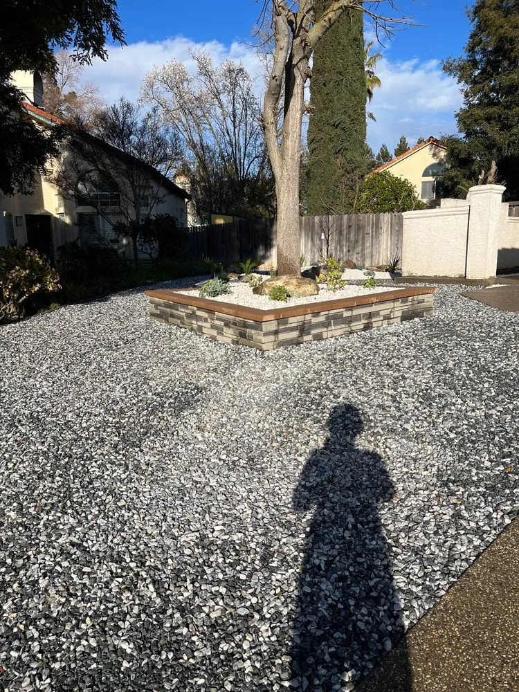 Expert landscape design in Williamsburg, VA by Phan’s Landscaping