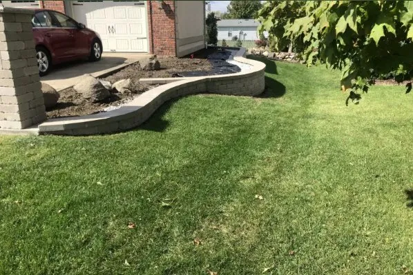 Local outdoor landscaping for homes in Fairbury, IL by Pheasant Ridge Landscaping