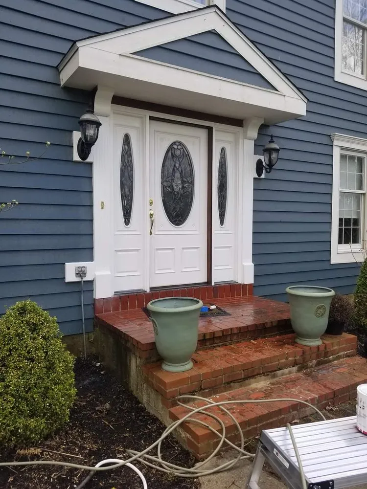 Local outdoor landscaping in Fairfield, OH by Phil Bowling Contractor