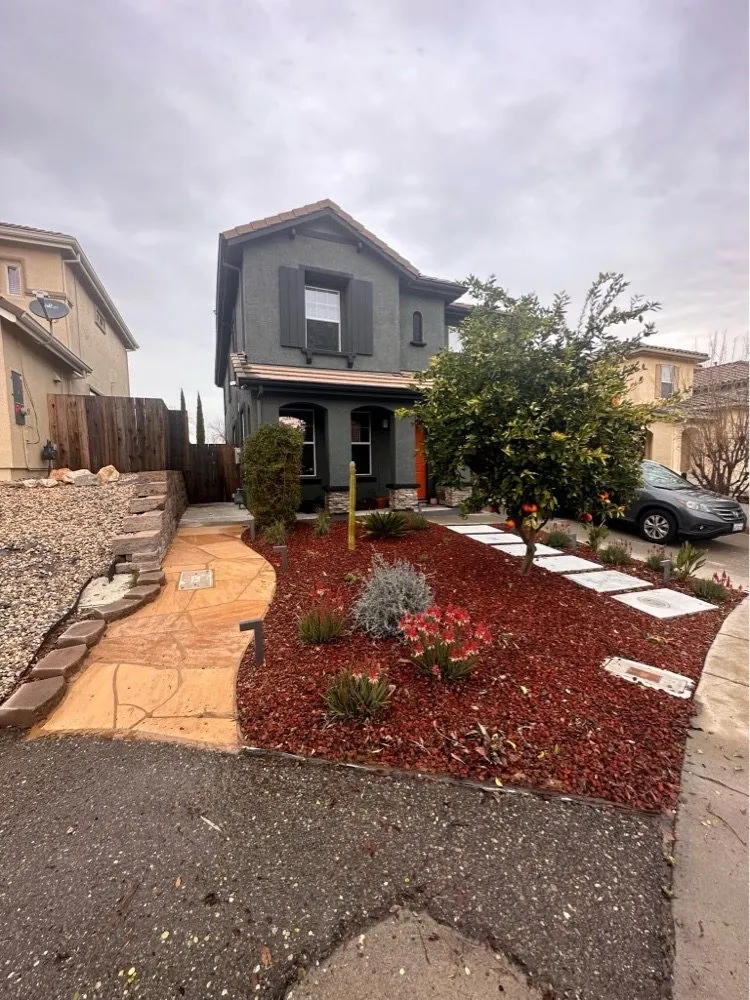 Trusted yard maintenance in Dixon, CA - Phil Gray Landscaping & Construction