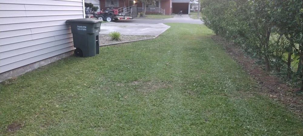 Custom landscape design in Greenville, NC by Philbilly Lawn Care