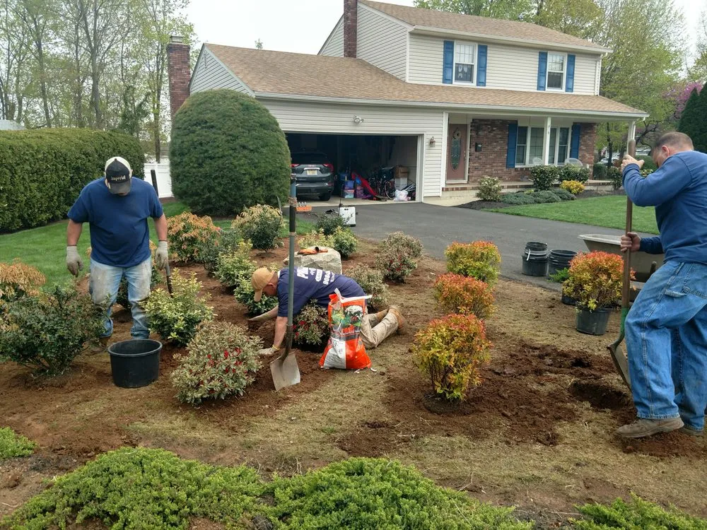 Local lawn mowing service experts serving Somerset, NJ - Phillips & Sons Landscaping