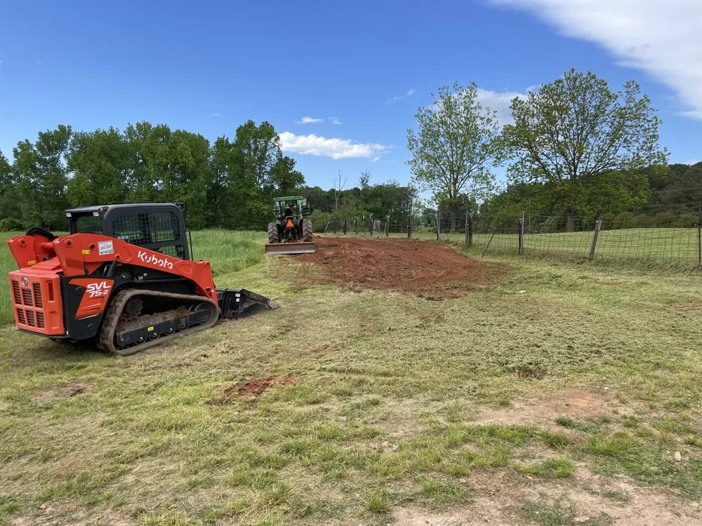 Top-rated landscape installation for year-round maintenance in Jefferson, GA by Phillips Farms