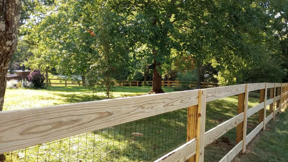 Trusted outdoor landscaping experts serving Covington, KY - Phillip's Fencing