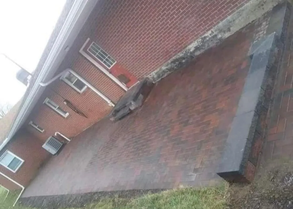 Expert yard cleanup service in Wintersville, OH - Phillips Landscape Design