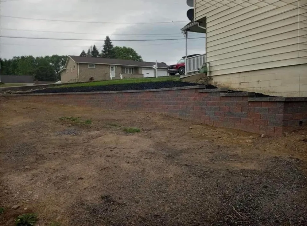 Top-rated lawn care service in Wintersville, OH by Phillips Landscape Design