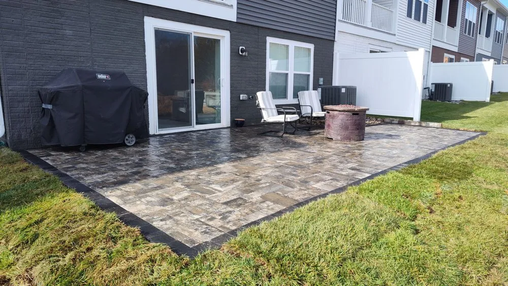 Affordable lawn mowing service experts serving Gaithersburg, MD - Phillips Landscape Group