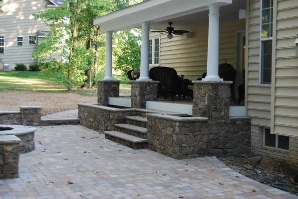 Phillips Landscape Group Logo